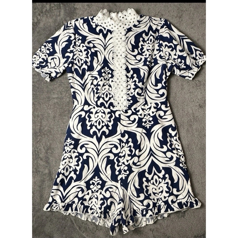 Loness Womens Romper Shorts Navy Blue White Floral Lace Size‎ Medium M